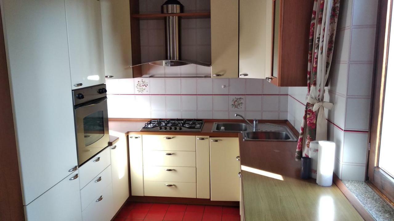 Villa Mery Torri Del Benaco Εξωτερικό φωτογραφία